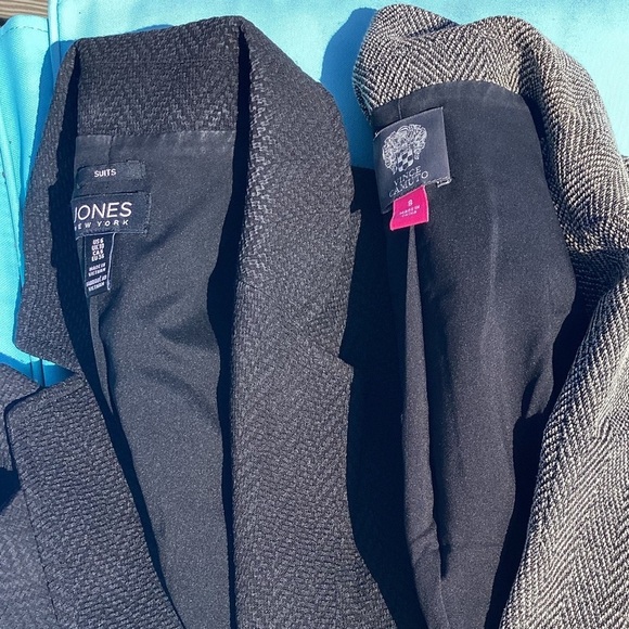 Bundle of TWO Designer Blazers - Picture 2 of 16